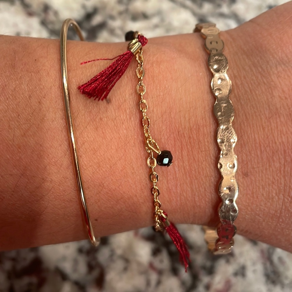 Bracelet